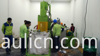 Y83L-250 Chip cạo nhôm tự động Kim loại BRiquetting Press